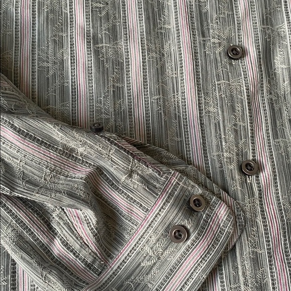 Almost New Tommy Bahama Button Down, L - Picture 4 of 5